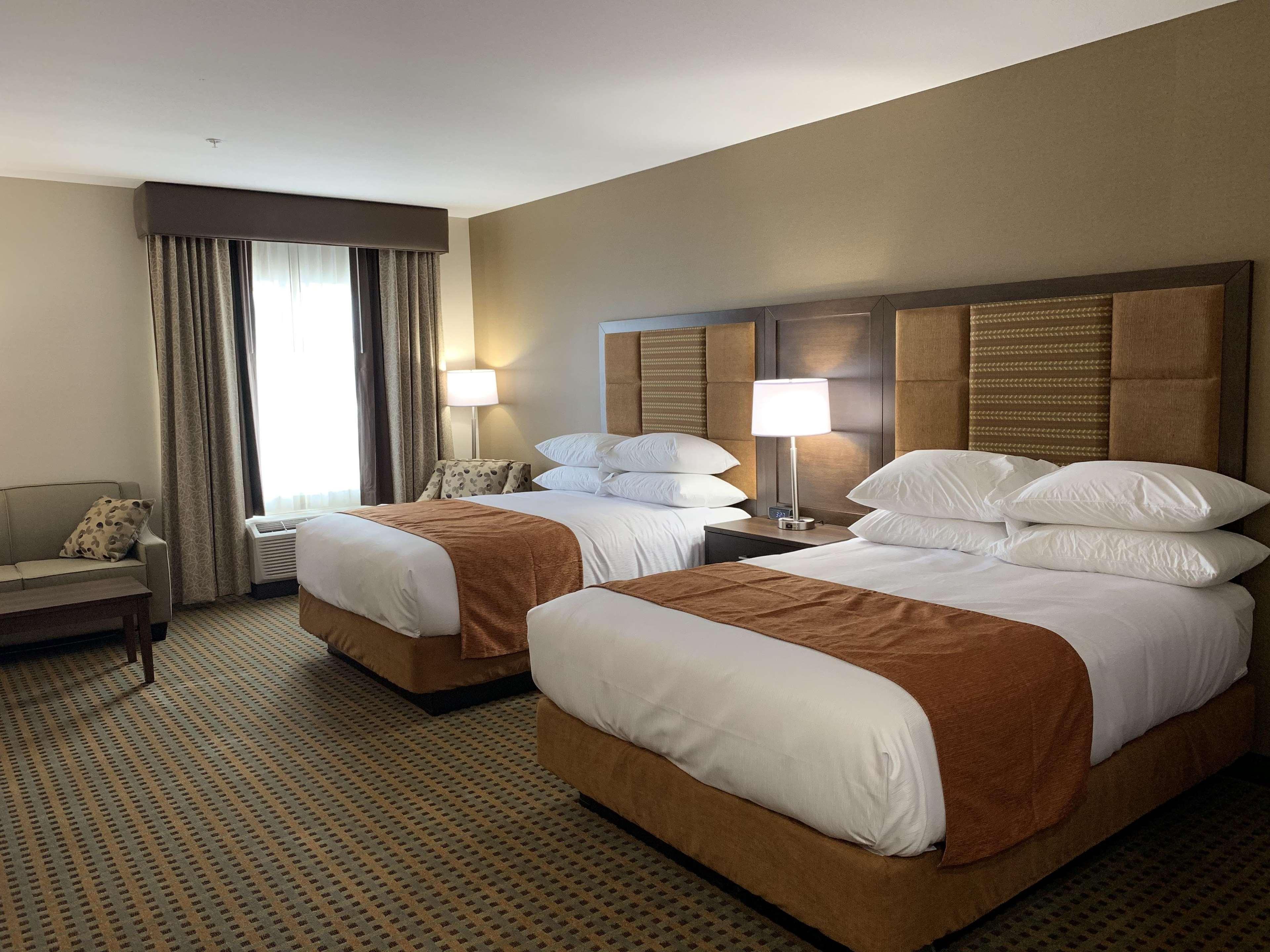Best Western Plus Hinton Inn & Suites Exterior foto