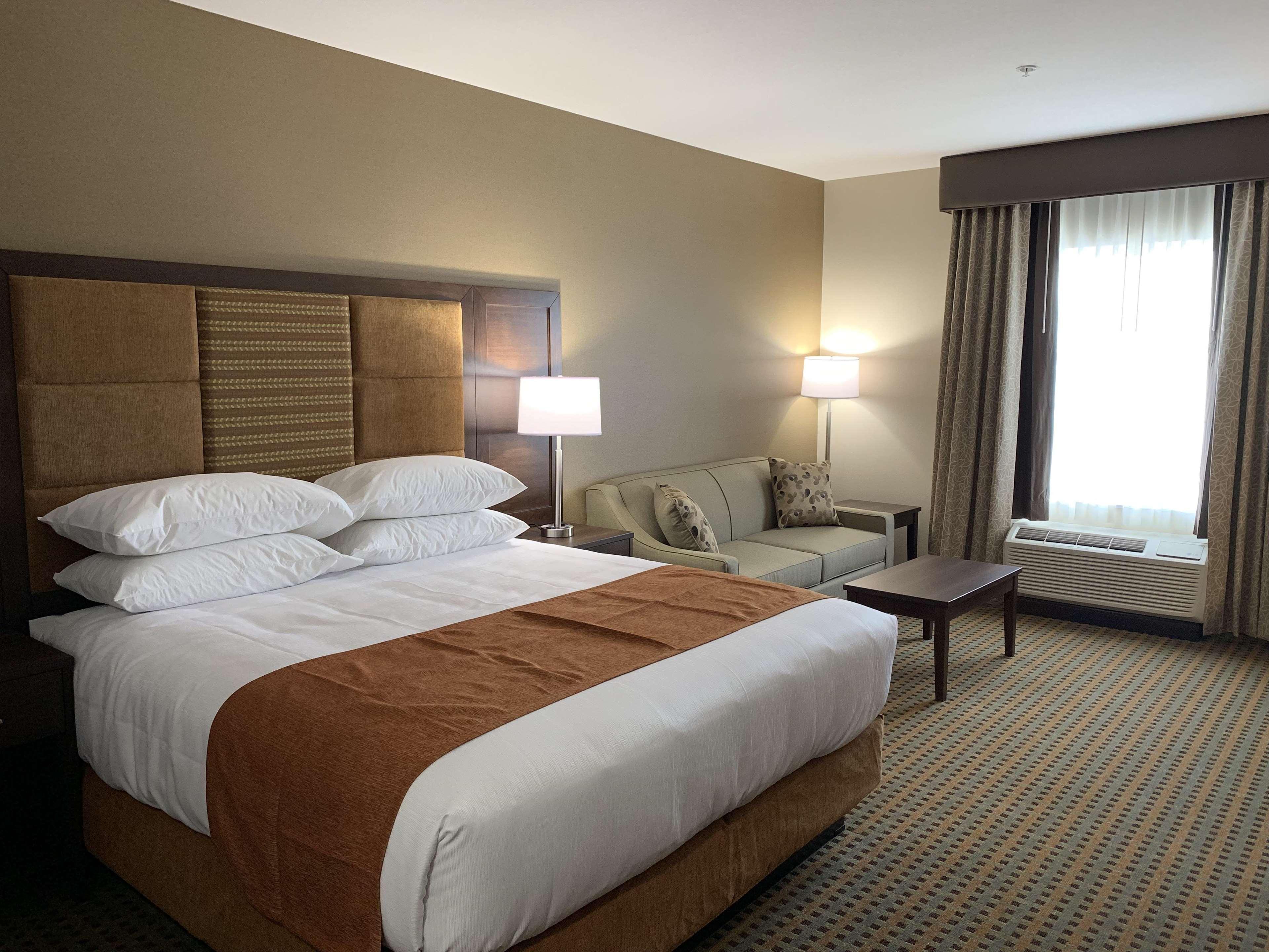 Best Western Plus Hinton Inn & Suites Exterior foto