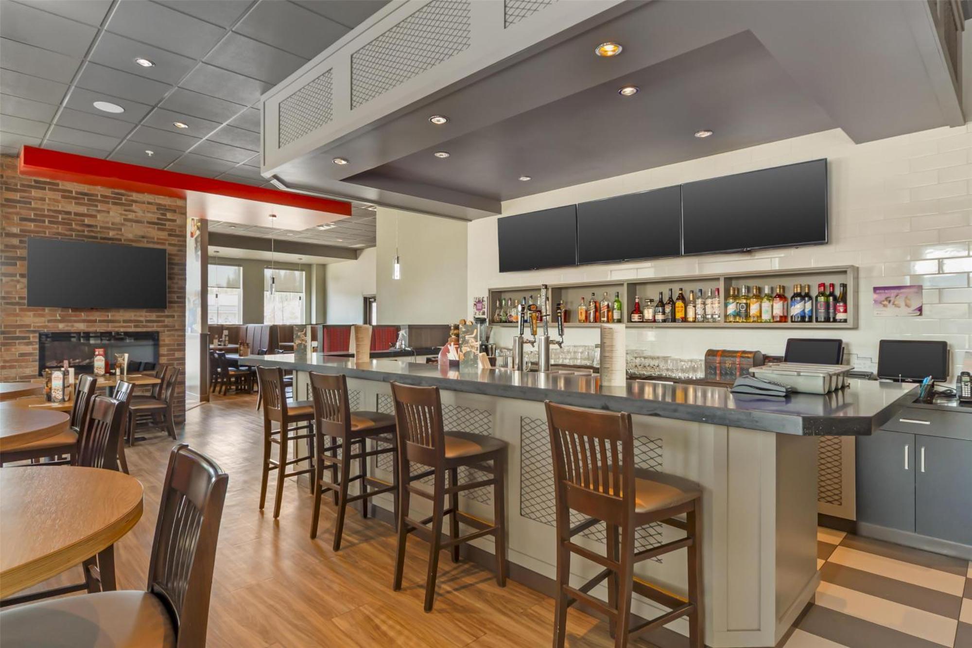 Best Western Plus Hinton Inn & Suites Exterior foto
